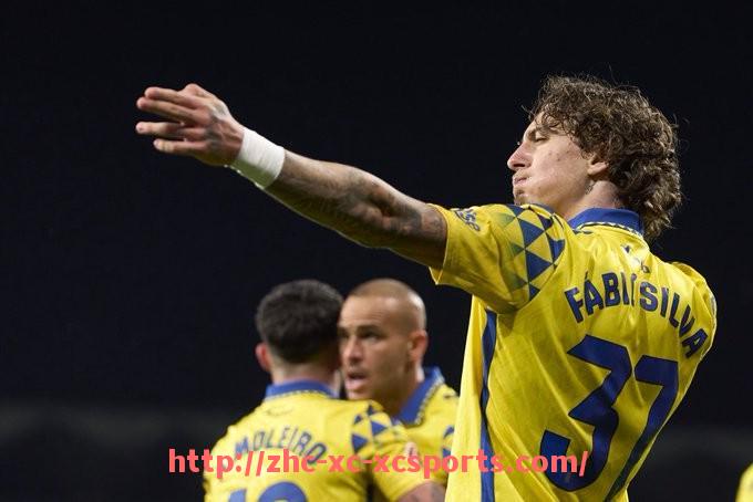 杏彩体育-法甲球员状态年终回顾报告：全年表现总览与评分对照